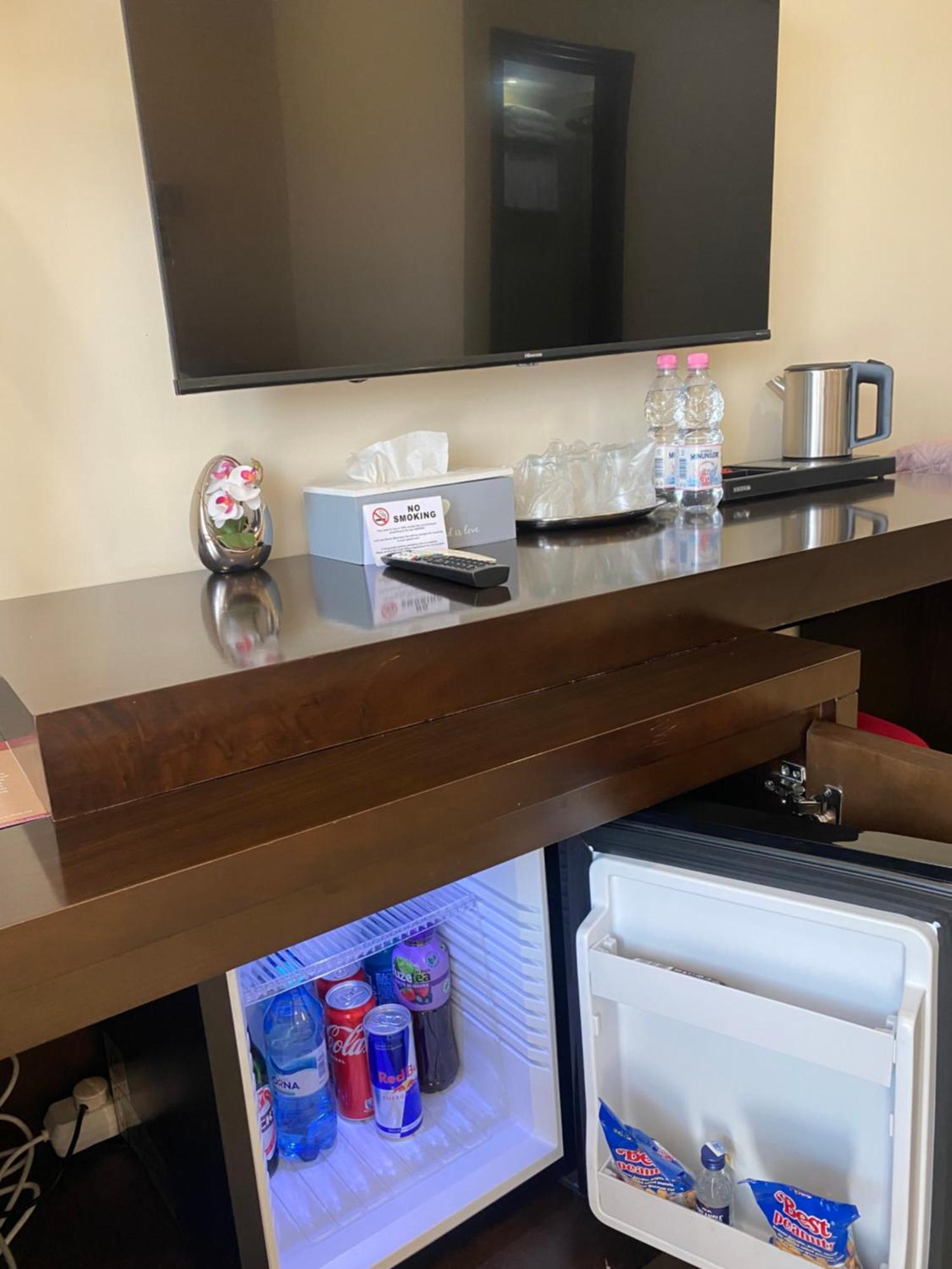 Hotel Terra Iasi Valea Lupului  Екстер'єр фото
